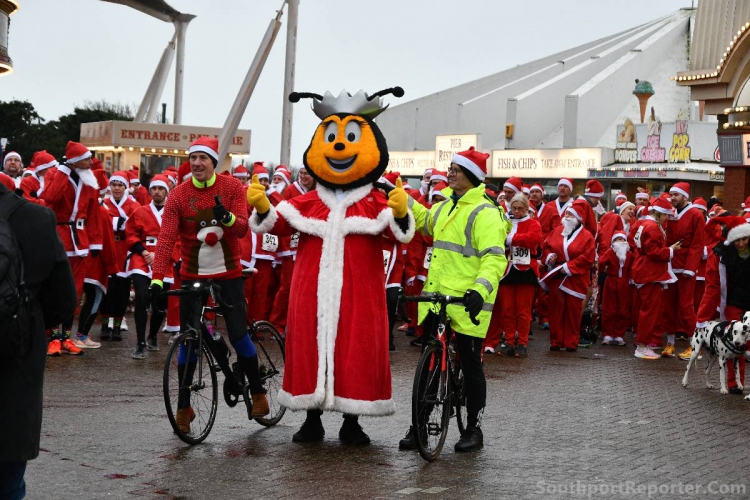 Queenscourt Hospice Southport - The postponed Santa Sprint 2022 - January 2023 